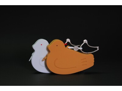【8月10日は鳩の日】鳩サブレーを連れて歩けるシリコンポーチ「はとっこ」を販売します。