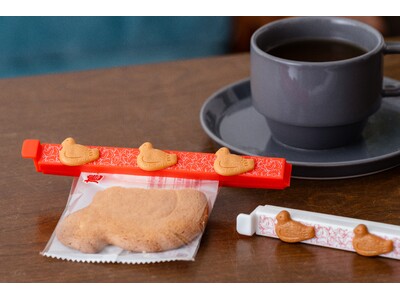 【8月10日は鳩の日】鳩サブレーをモチーフにした「袋留めクリップ」「ジッパーバッグ」を販売します。