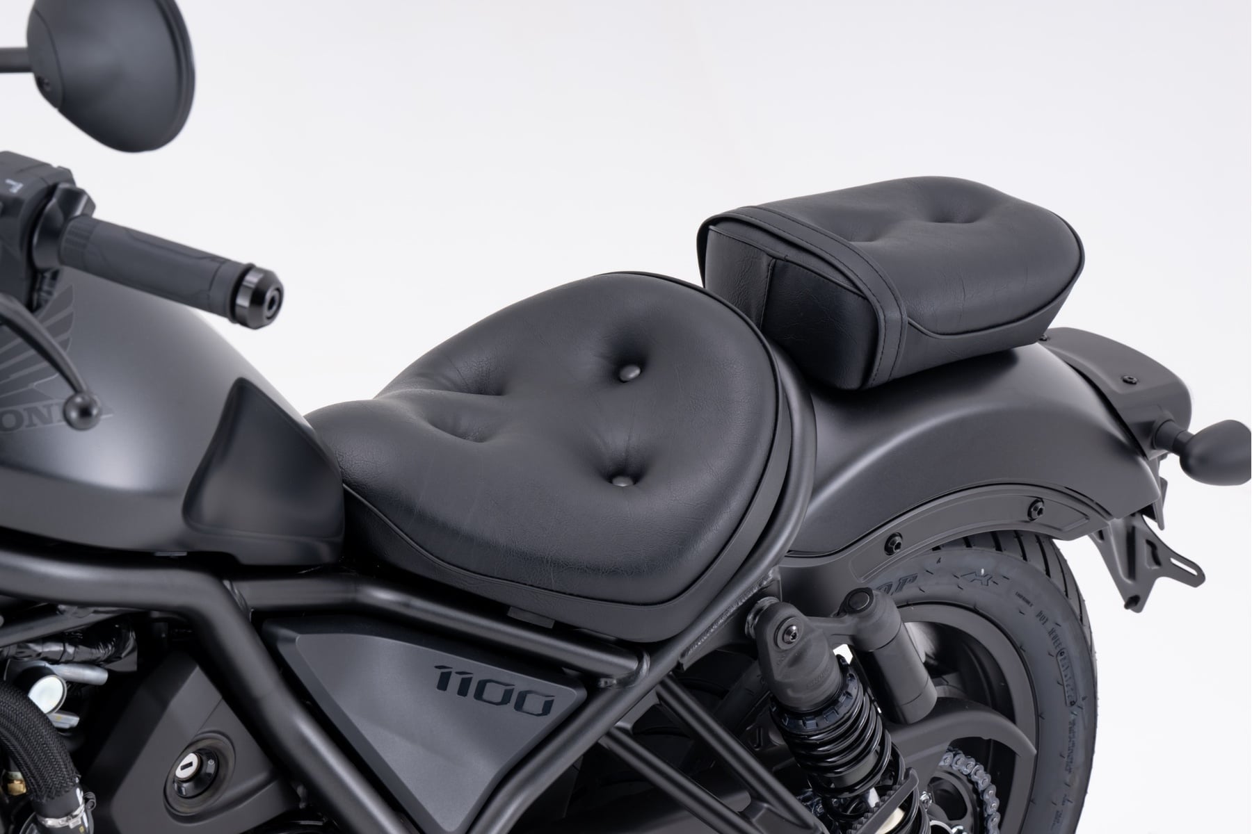 ふかふかソファーシート第二弾はrebel1100の　お尻の痛みを解消