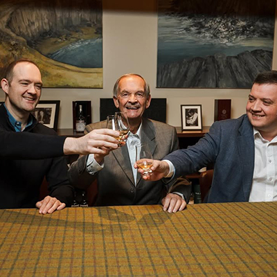 アイラ島の風がより骨太に！ハンターレイン社「アイラ・ジャーニー 100プルーフ」新発売