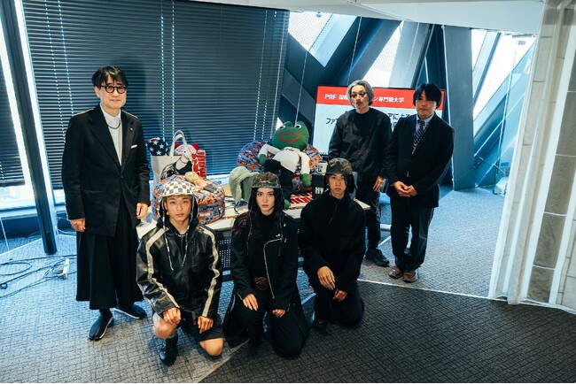 プレスリリース「音の出る布、学生のアイデアで次世代のプロダクトへ　HYSTERIC GLAMOUR 北村信彦氏 登壇、産総研開発の「ファブリックスピーカー」について語る」のイメージ画像