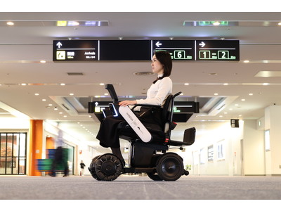 羽田空港国内線第1・第2ターミナル出発ゲートラウンジ全域で「WHILL自動運転システム」の展開が決定