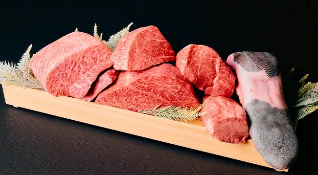 個室高級焼肉「うし幸」、【SNS総再生回数1900万回超え】話題に-和牛×高級食材の融合体験