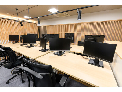 �O��ʑ̐��ŋƖ��������啝�Ɍ���I�u�����S�v����u�f�[�^���S�v�ցB�Ɩ����v�̑����́A�������̌���������