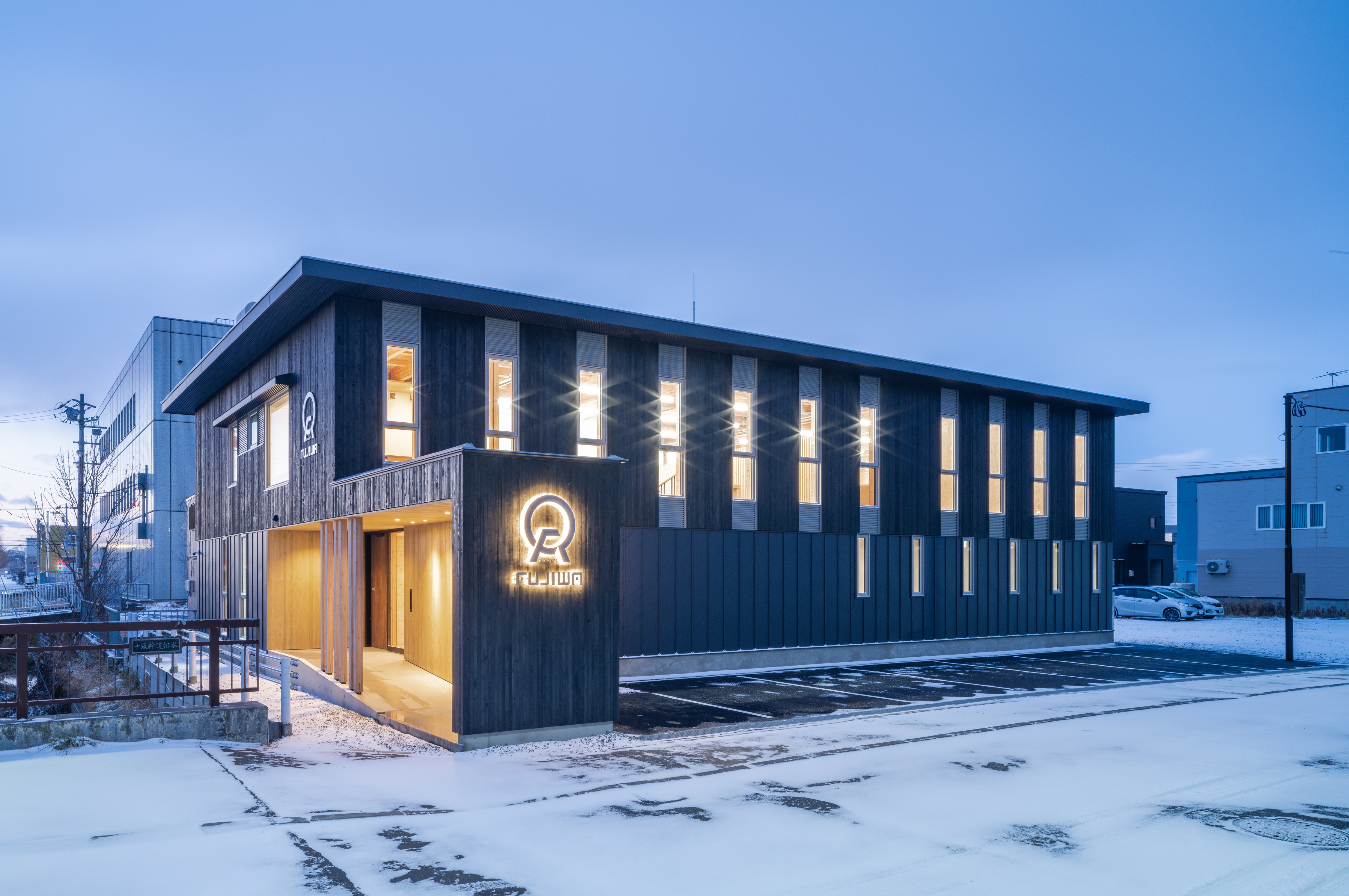 「HOKKAIDO WOOD BUILDING 2025」に辻野建設工業の施工3作品が同時掲載