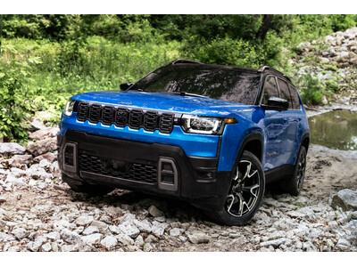 �V�J���u�Q���[�^�[�n�C�u���b�h�쓮���W���[���v��STELLANTIS�V�^�uJeep Cherokee�v�ɍ̗p