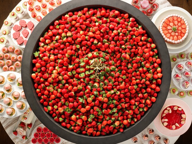 【ウェスティンホテル横浜】今年もいちごに恋する季節がやってきた!ウェスティンホテル横浜のいちごビュッフェ&アフタヌーンティー