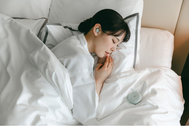 �y�E�F�X�e�B���z�e�����l�z�z�e���̐����̌���������ł��uSoundcore Sleep A30�v�t��Sleep Well�h���v���������Ԍ���̔�