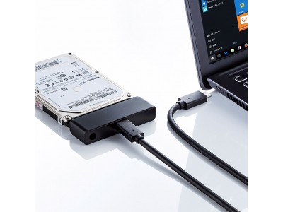 高速データ通信規格USB 3.1Gen2に対応、SATAハードディスクをUSB Type-Cコネクタ接続に変換するケーブルを発売。