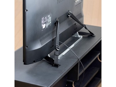 大型テレビの転倒を防ぐ！ベルトとフックで簡単取り付けできる耐震ベルトを4月3日発売