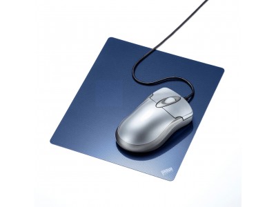 スムーズに滑るようなマウスの操作感を実現した薄型マウスパッドを発売。