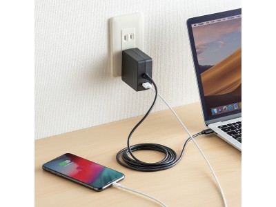 最大60WのUSB Power Delivery規格の出力に対応したType-Cケーブル一体型ACアダプタを発売。