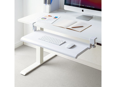 机に挟み込みだけで簡単に後付できるキーボードスライダーの白色を8月4日発売