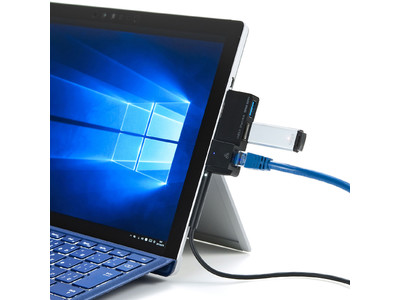 Surface Proにぴったりフィットする、LANアダプタ付きUSBハブを発売