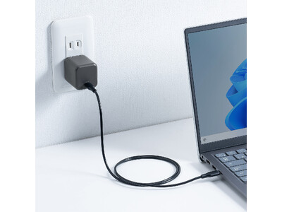 USB PD最大65W対応！Type-Cポート搭載の超小型USB充電器を5月27日に新発売