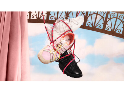 ���W�F ���B���B�G�̐V��X�j�[�J�[