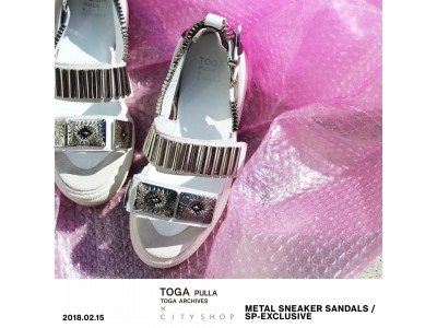 TOGAブランド設立20周年記念！TOGA PULLA SHOEのオーセンティック「メタルスニーカーサンダル」の『CITYSHOP』別注デザインを2月15日（木）より発売