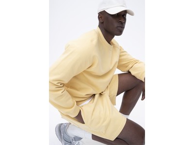 ウルトラソフト「カーボナイズド」素材で、ふんわりソフトな最高級の肌心地 Gapのスウェットコレクション