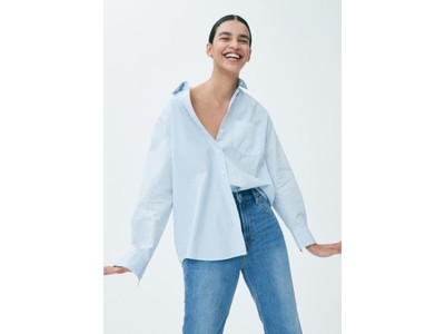 Gapから快適に穿ける夏デニムとして新定番となったライトウェイトデニムが今年も登場