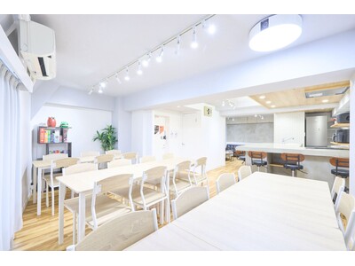 �y�ƈȏ�A�X�����z���H�r�W�l�X�������Ɏn�߂��郌���^���L�b�`���u���m�X��Kitchen�_�c��{���v�����c���{����OPEN�I