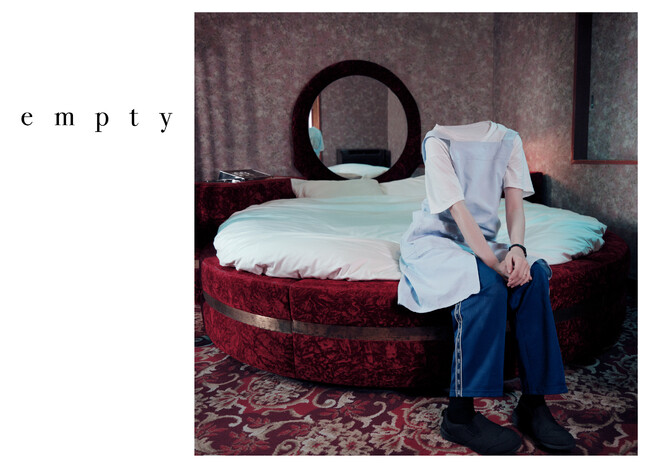 S35mmtBBeɂZ҉fwemptyxARh[ɌJ鏗̕B