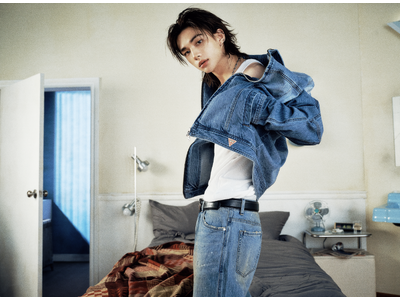 GUESSがStray Kids ヒョンジンを起用した最新グローバルキャンペーンを発表