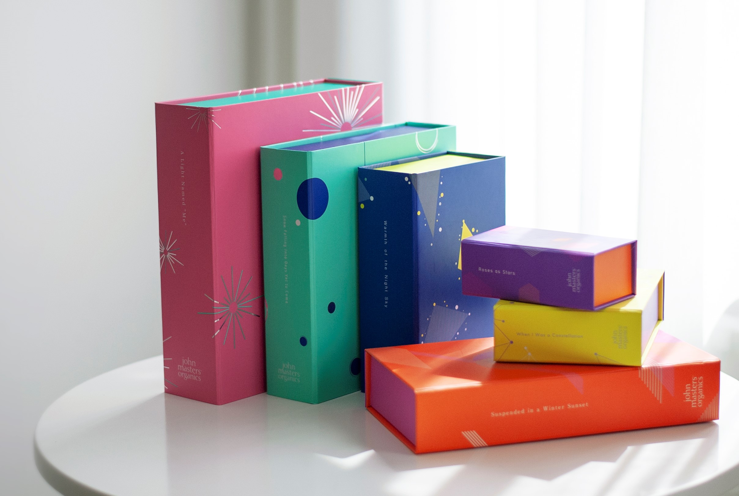 john mastars organics × 最果タヒ　異色のコラボから生まれた詩とコフレの調和。”最果タヒ”ロングインタビュー掲載