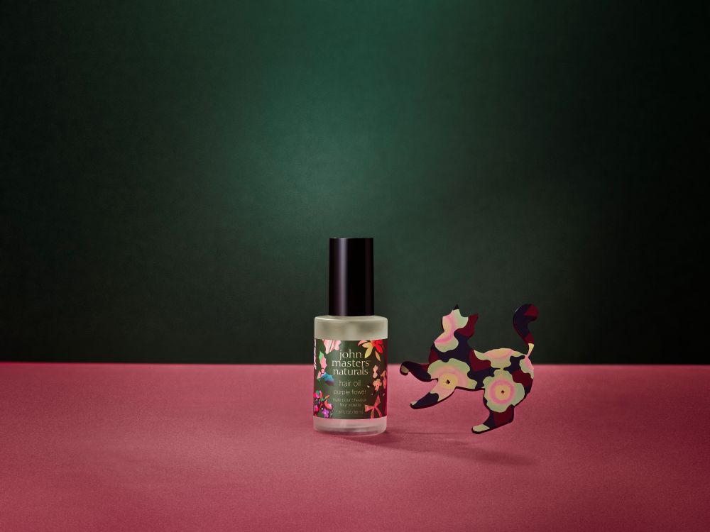 2025.10.23debut　熱・乾燥・静電気によるダメージから髪を守るヘアオイルがホリデー限定の香りで登場