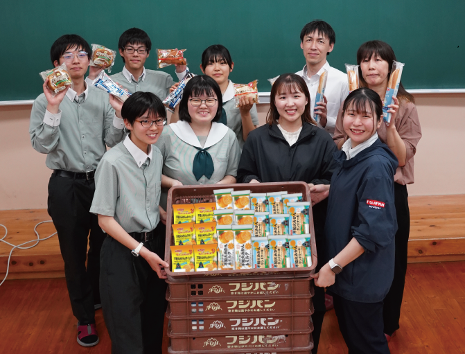 不知火みかんの爽やかさをパンに込めて　宇城市×県立松橋高校×フジパンコラボ　市制20周年記念オリジナルパン期間限定発売