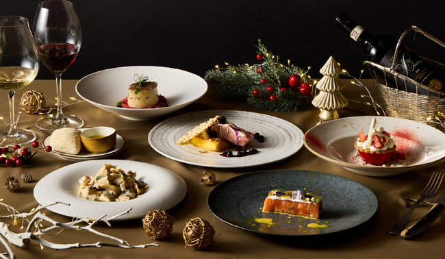 【voco大阪セントラル】Happy voco Christmas! - 心温まる美食と宿泊プランで贈るホリデーシーズン。ツリー型のいちごショートケーキ「ネージュ」も登場。