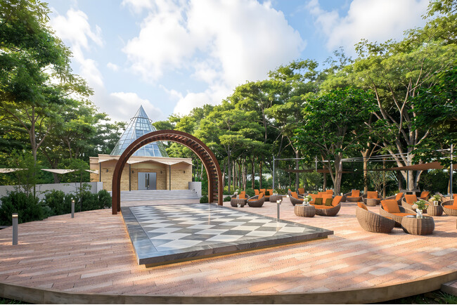 茨城県｜水戸プラザホテル、25周年を機に新空間「PLAZA GARDEN」誕生。“森と祝福”をテーマにしたガーデンステージを公開