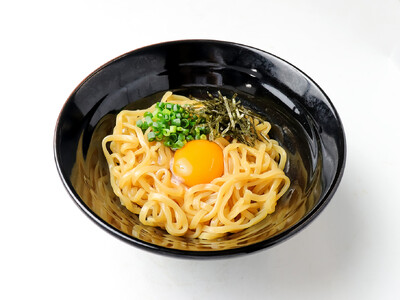 ワンコインで味わう新感覚!『たまごかけ麺』が500円で新登場!【らーめん風伯 万代店】