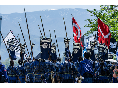 山形・米沢ならではの戦国体験を、世界へ。伝統行事「米沢上杉まつり」にて、今年も海外のお客さまをお受け入れ...