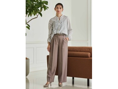 人気の「ORIHICAフラミンゴPANTS(R)」シリーズからトレンド感のある「タックワイド」が今季も登場！