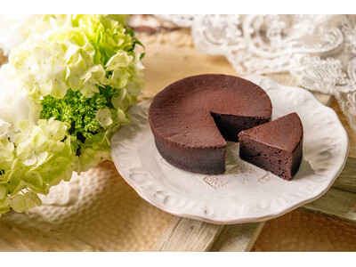 ブライダル業界初！ こだわりを詰め込んだ人気の焼き菓子を結婚式の贈り物に。TAKAMI BRIDAL×キル フェ ボン