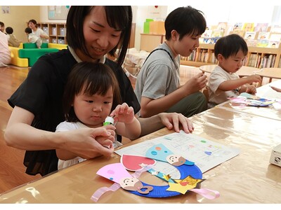 七夕を前に子どもたちが願いの詰まった笹飾り作り