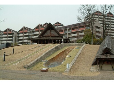 1600年前にタイムスリップ？ 再現された埴輪工房跡で自分だけのハニワ作り
