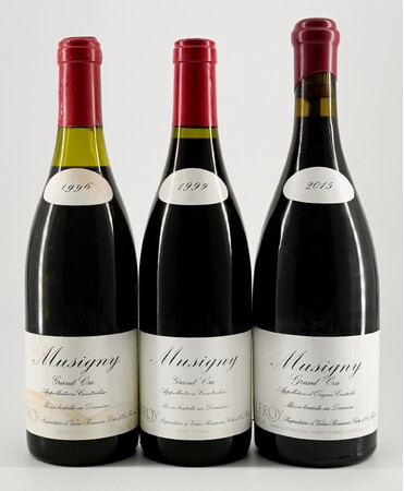 「世界で最も高価なワイン」、新記録で落札