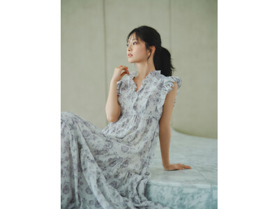 【COCO DEAL】5/25（月）お出かけムード高まる夏LOOKを小室安未が纏う。