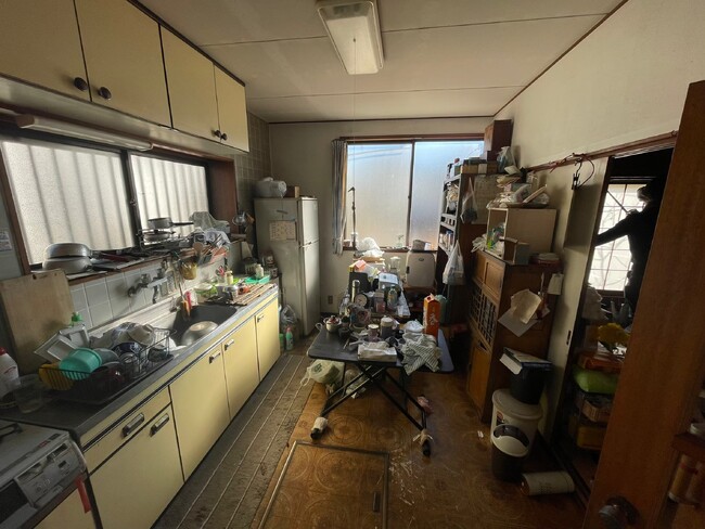 買取額300万円のゴミ屋敷が1700万円の価値ある住まいに！株式会社Izumida、構造診断力と顧客本位の一貫体制で八王子市の空き家問題を解決