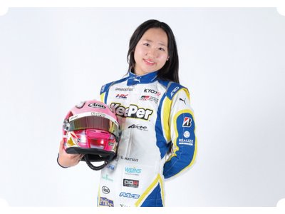 女子高生レーサー 松井沙麗「自分もカートに乗って思い切り走りたい」【YOUTH TIME JAPAN 2026年6・7月号】