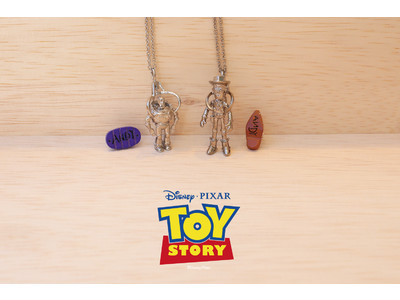 ウッディとバズの靴底がジュエリーで登場！「トイ・ストーリー」シリーズの新作 ＜『TOY STORY』 JEWELRY COLLECTION＞ 2021年10月8日（金）より予約受付開始