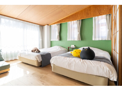 �Ƒ����s�E�Ԃ����A��ɑΉ��A�����x �z�e�������u�f���b�N�X�t�@�~���[���[���v��V��