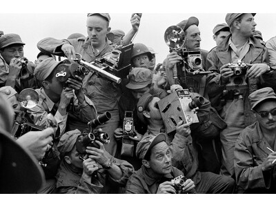 ワーナー・ビショフの写真展を東京・京都で同時開催：「ビショフの見た戦後 ～普遍たるもの～ 」／「ビショフが見た京都」