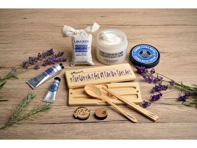 ロクシタン、ラベンダー観光農園プロジェククト支援としてふるさと納税返礼品の製品を釜石市に寄贈。