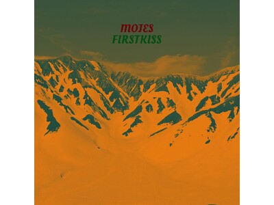 小さなワンルームから世界中に鳴り響く音楽を。SNS発、シネマティックな歌声を持つ唯一無二のシンガーソング...