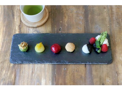 BOTANIST Tokyo の New Year 2018！ 5色の「BOTANICAL RICE CAKE」で新年の門出をお祝い