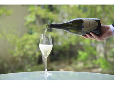 グランメゾンのシャンパーニュをグラスで味わう。長楽館シャンパーニュフェアを2024年7月1日(月)～8月31日(土)に開催。