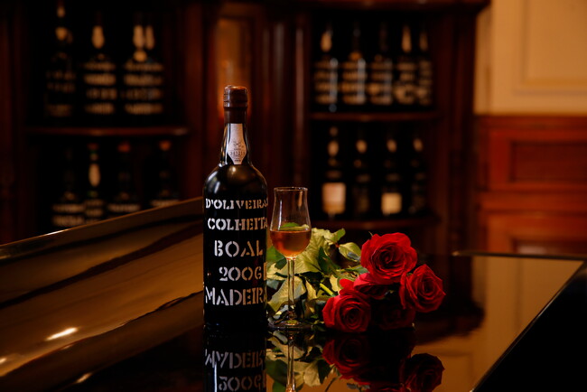 【ホテル長楽館】二十歳の節目を“生まれ年マデイラ”で祝う。重要文化財の洋館で「時を味わう」ワインステイを 2025年12月2日より提供開始