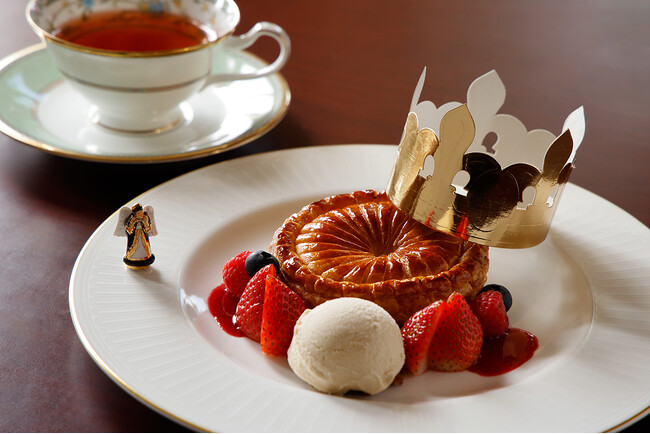 【ホテル長楽館】新年の幸せを願う「ガレット・デ・ロワ」